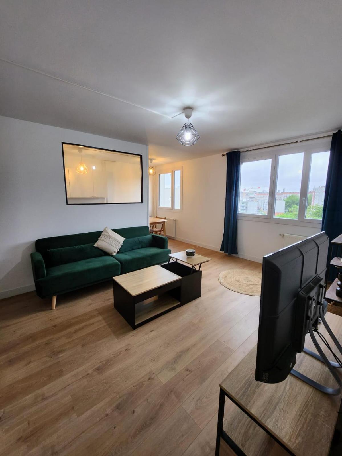 Le Montreuillois ! Parking Prive Et Metro A Proximite Apartment ภายนอก รูปภาพ