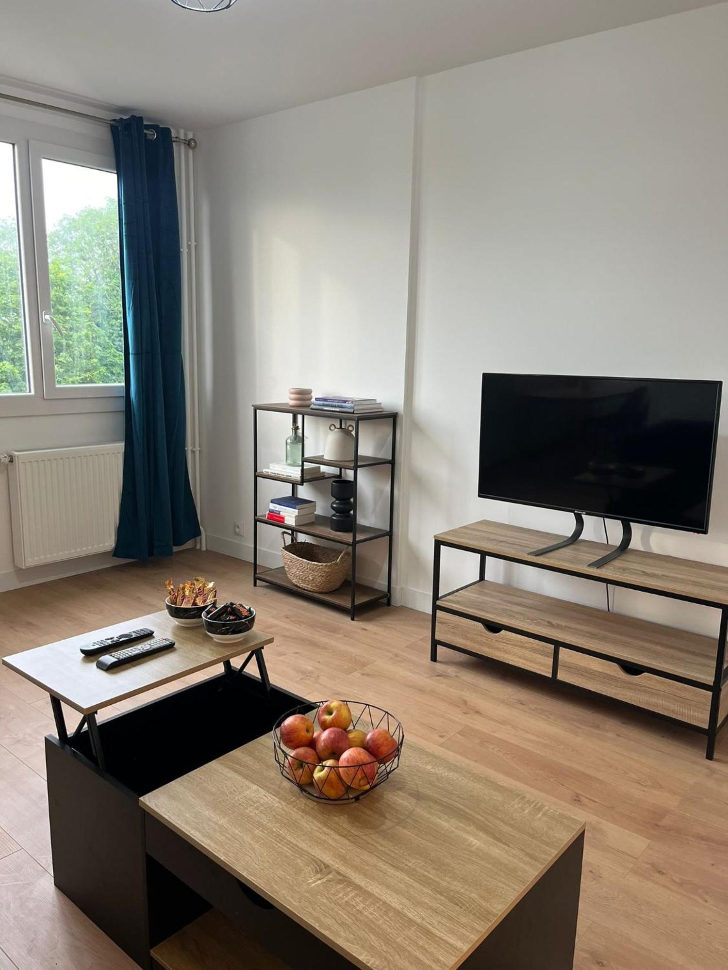 Le Montreuillois ! Parking Prive Et Metro A Proximite Apartment ภายนอก รูปภาพ